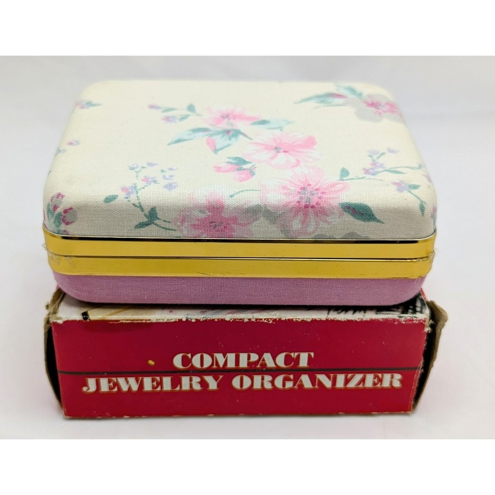 Dayton Hudson Fabric Jewelry Organizer With Mirror
